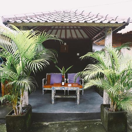 Hôtel Swan House Canggu Extérieur photo