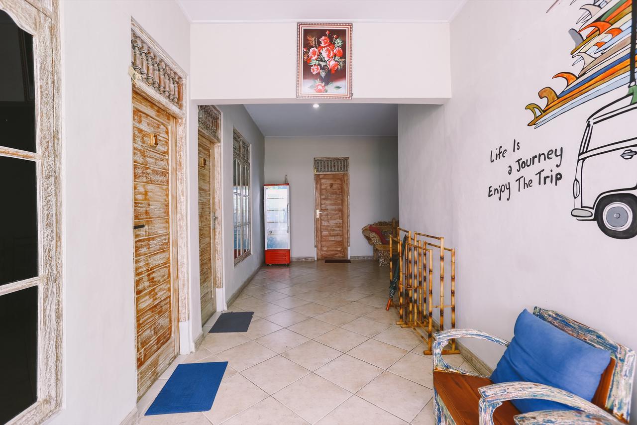 Hôtel Swan House Canggu Extérieur photo
