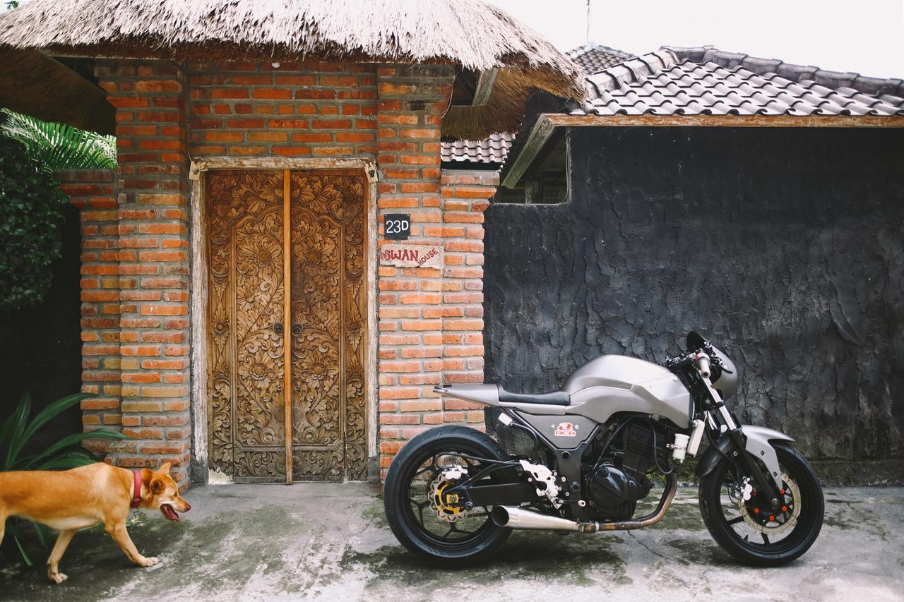 Hôtel Swan House Canggu Extérieur photo